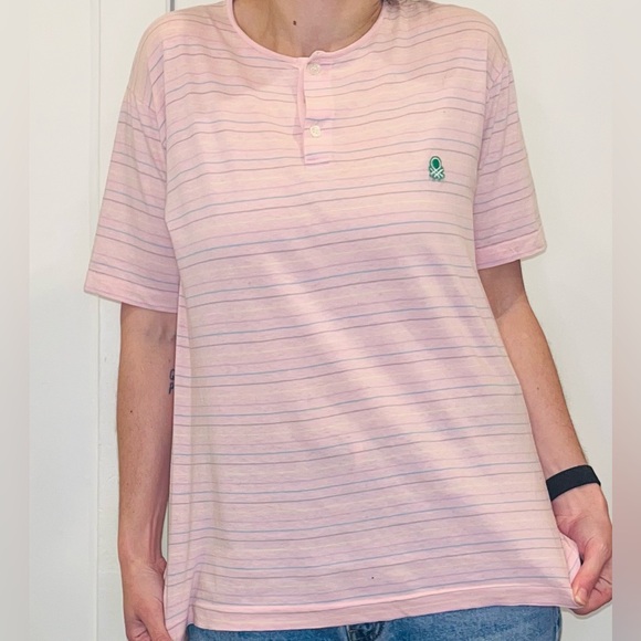 Vintage Benetton T-shirt - Picture 10 of 11